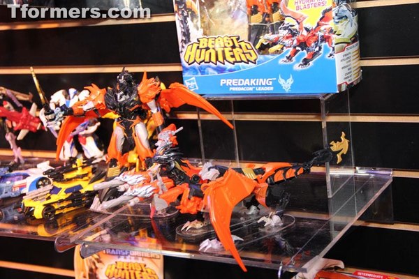 Toy Fair 2013 Transformers Beast Hunters Image  (7 of 30)